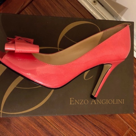 99% New Enzo Angiolini Hot Pink High Heel - Picture 2 of 2